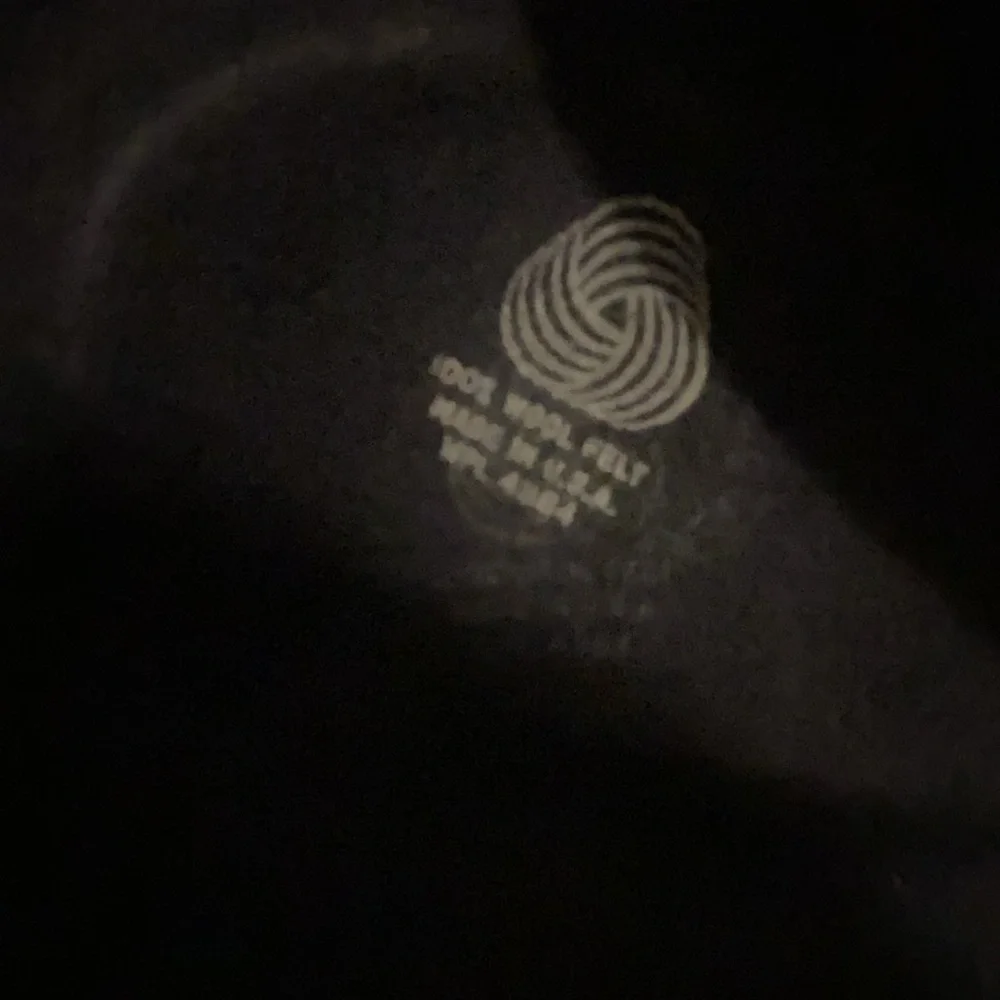 BETMAR VINTAGE NAVY WOOL HAT WITH ATTACHED NECKTIE, BOW ON SIDE. - Picture 6 of 7